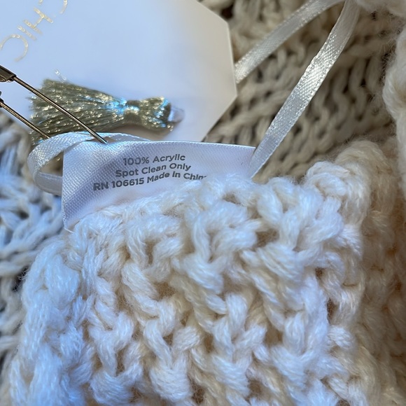 2 Chic sweater poncho - Picture 6 of 7